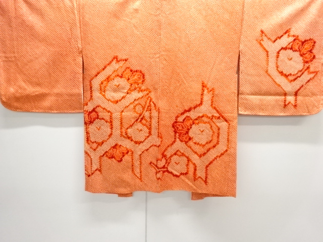 本総絞り　亀甲に万寿菊模様絵羽織